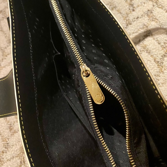 Louis Vuitton Suhali Le Fabuleux in black - Picture 8 of 11